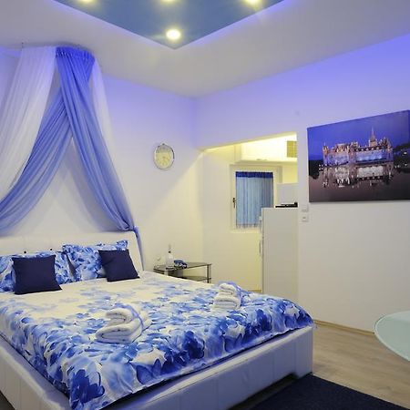 Apartment Rinaldi Lux เบลเกรด ภายนอก รูปภาพ