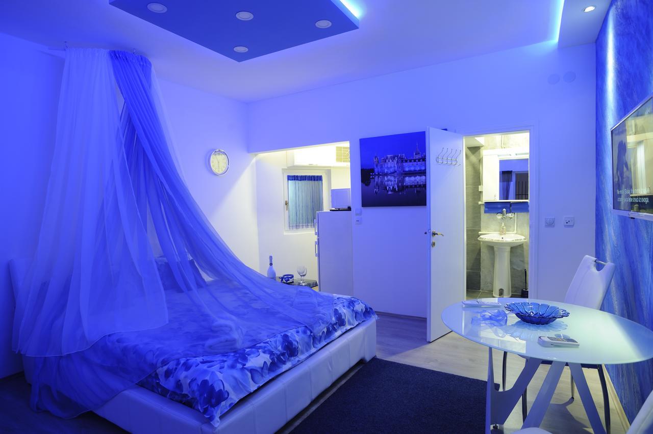 Apartment Rinaldi Lux เบลเกรด ภายนอก รูปภาพ