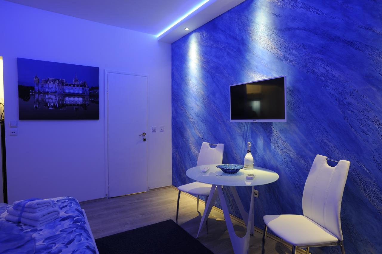 Apartment Rinaldi Lux เบลเกรด ภายนอก รูปภาพ
